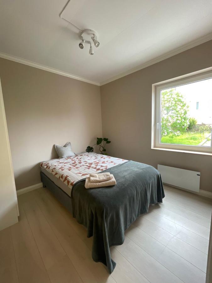 Charming Apartment In Alesund Center With Free Parking Buitenkant foto